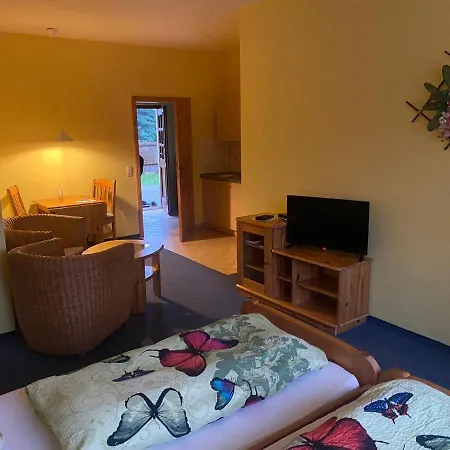 Gablenzer Freizeit, Ferienwohnung Noack Wohnung 2 Buitenkant foto